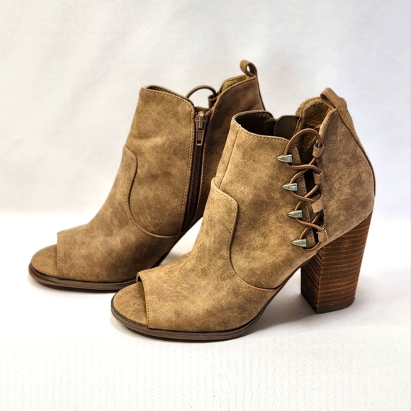 Guess Taupe Ankle Bootieswith Open Toe - Picture 1 of 12